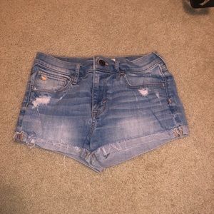 Abercrombie shorts!